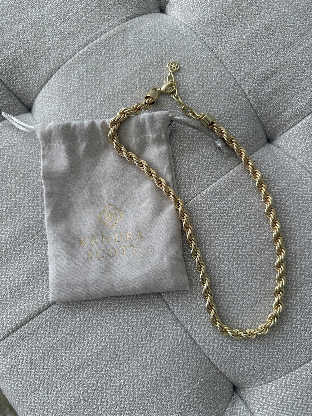 Kendra Scott Isabelle gold Twisted Rope Necklace